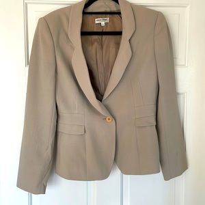 Giorgio Armani tan blazer